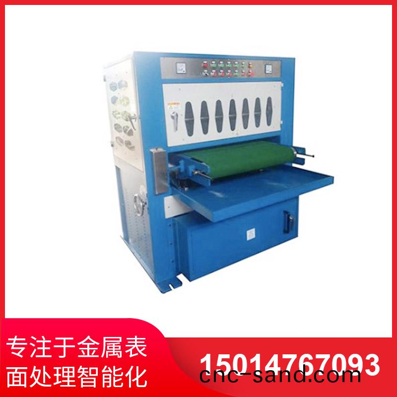 800mm寬自(zi)動闆(ban)材(cai)拉絲(si)機